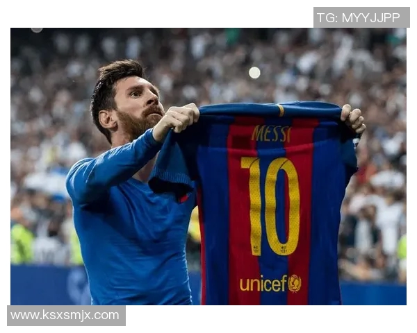 梅西的手：足球场上的传奇之力与无尽创造力的象征