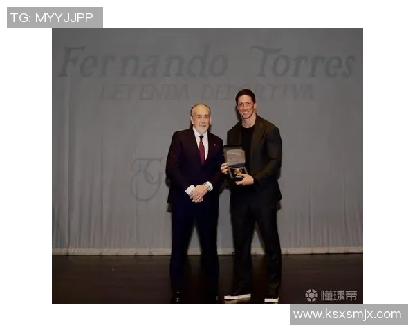 坚持不懈成就传奇足球明星的奋斗与荣耀之路 坚持不懈成就传奇足球明星的奋斗与荣耀之路